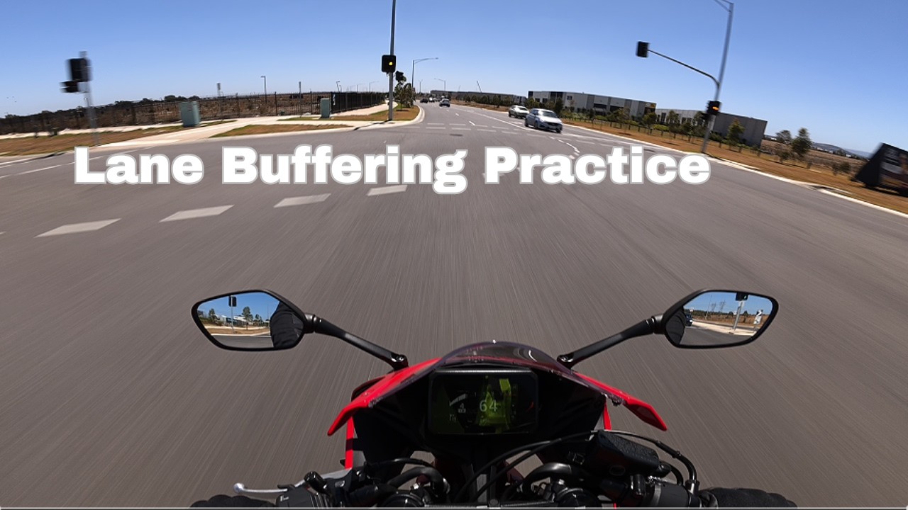 Lane Buffering Practice | Aussie Rider | CBR650r