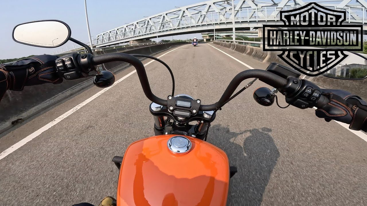 Harley-Davidson Street Bob 114 POV Test Ride [Binaural Audio]