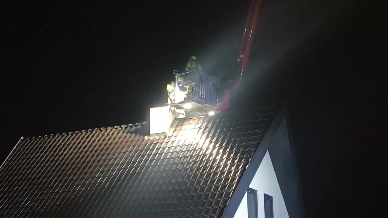 Schoorsteen brand in Kootwijkerbroek 