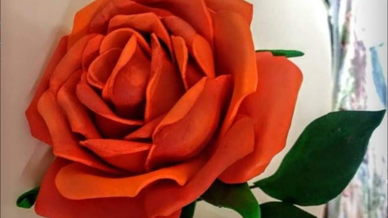 Como cortar suas pétalas conjugadas 5 pontas para rosas,de uma maneira super fácil!!