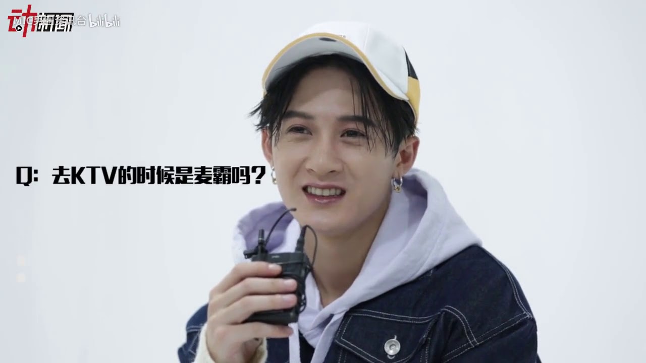 【访谈丨檀健次】演员新势力：“KTV麦霸”檀健次清唱《勇气》超好听 坦言洗澡会唱歌不信一见钟情！ “KTV麦霸”檀健次清唱《勇气》超好听 坦言洗澡会唱歌不信一见钟情！
