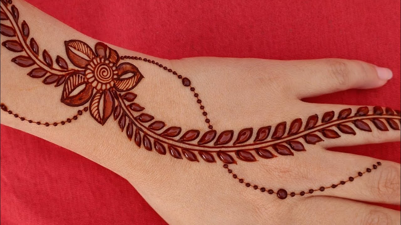 Latest Bold leaf🌿mehndi design/ back hand dubai leaf mehndi/ mehndi design 🌿🍃