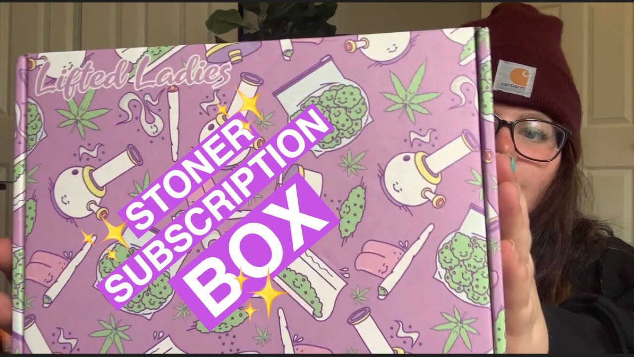 STONER UNBOXING IN QUARANTINE???🌿💨🍁 // LIFTED LADIES EDITION
