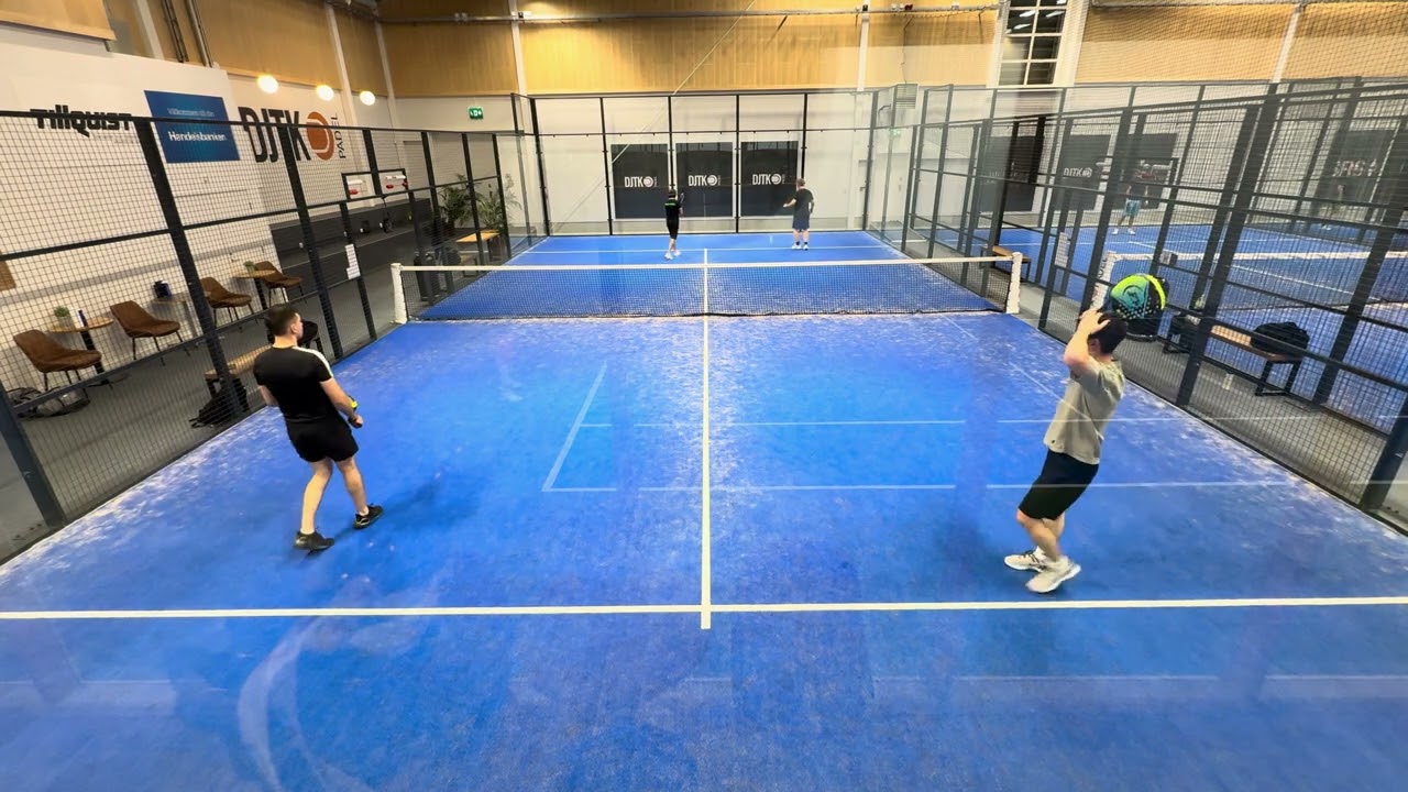 Padel Djursholms Tennisklubb - First time!