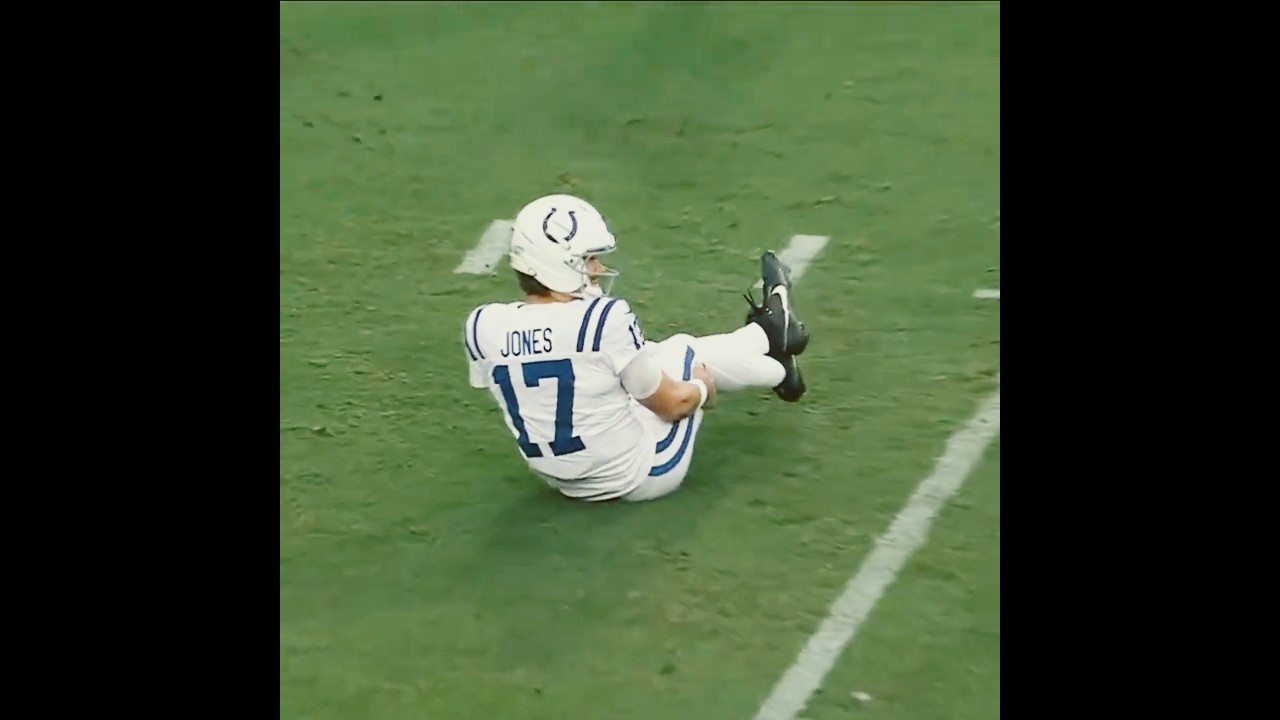 Daniel Jones goes down with a NON CONTACT injury Colts vs Jaguars 