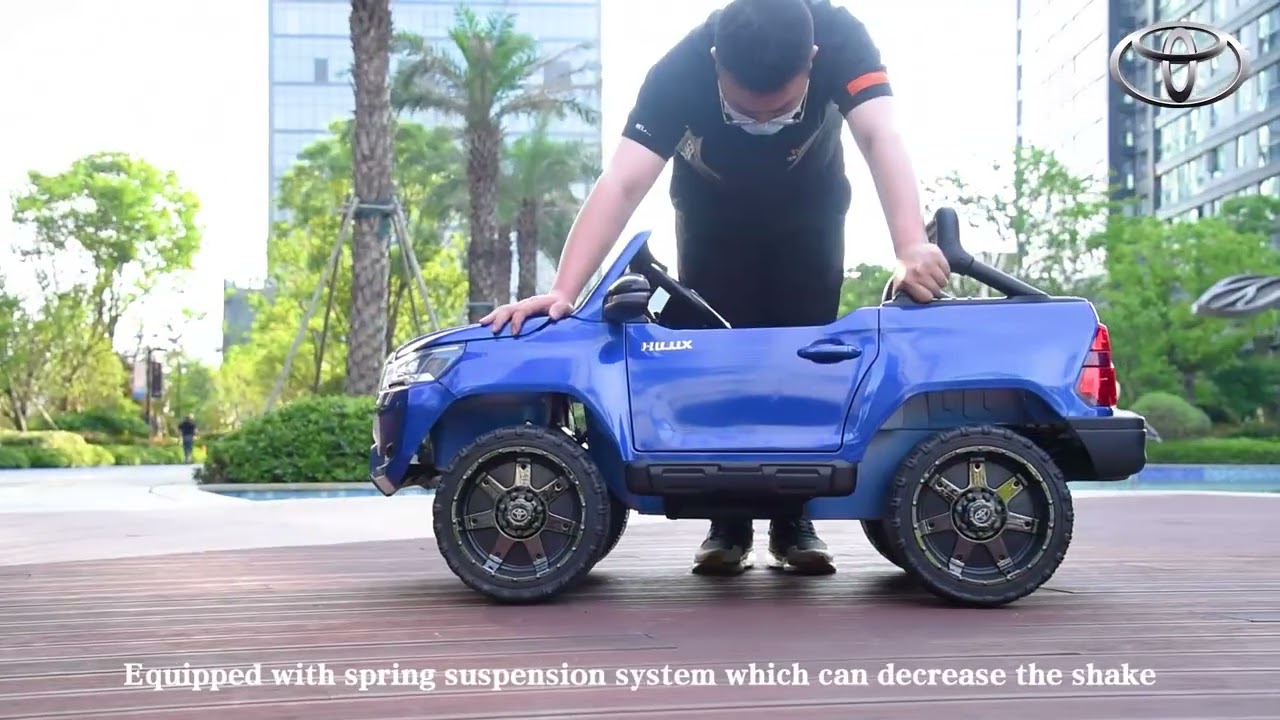 Toyota Hilux kids electric car Hot selling ride on car from Zoom Toys