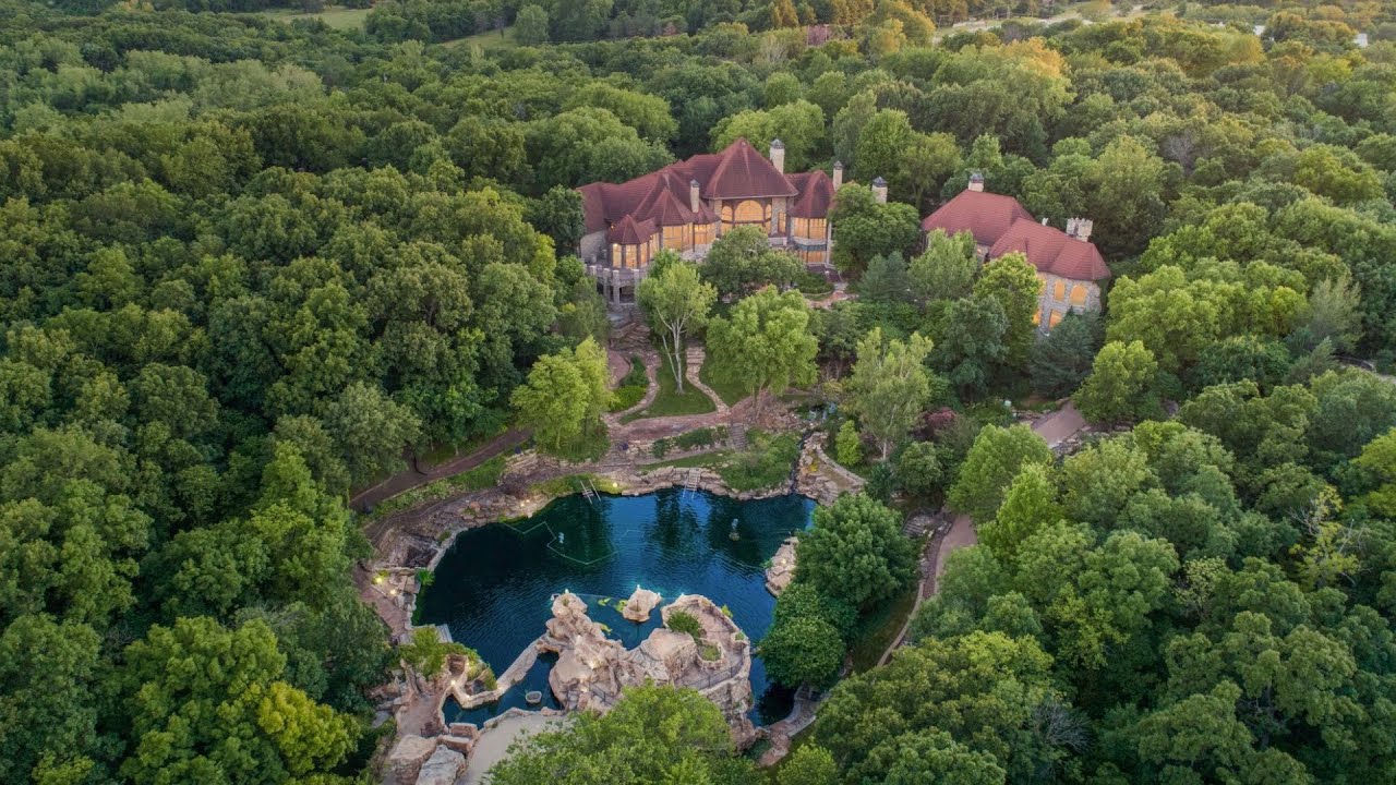 The Spirit of Avalon | Lake Quivira, Kansas City, KS