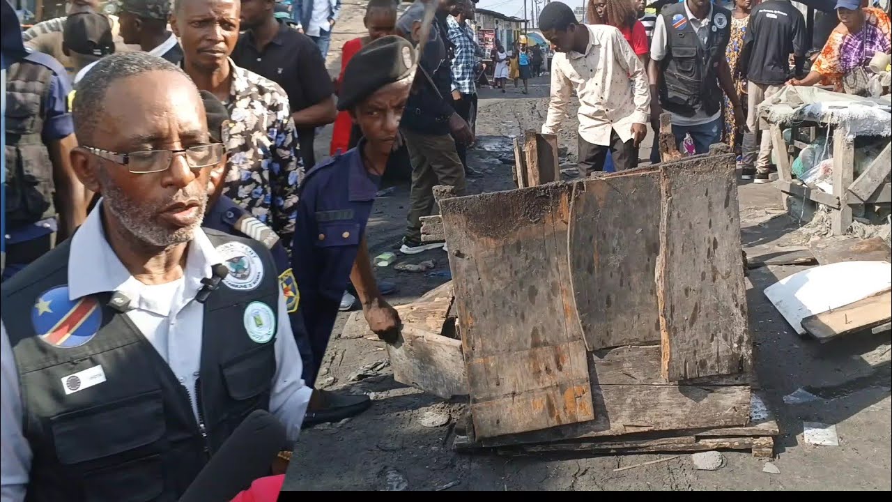 Kin: opération Balabala eza Wenze Te le Bourgoumestre de Ngaba Aimé Francis est déscendu sur terrain