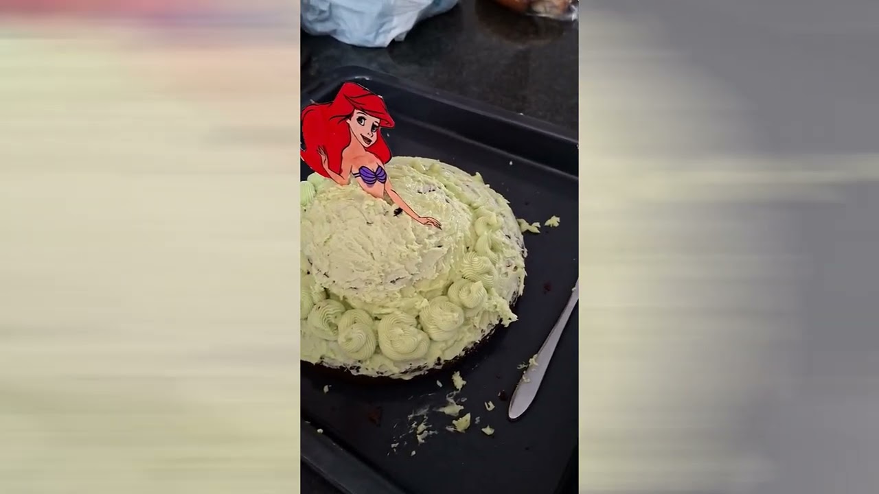 We made a lovely Ariel Happy New Year Cake For You! 🐟🐠🐡🧜‍♀️