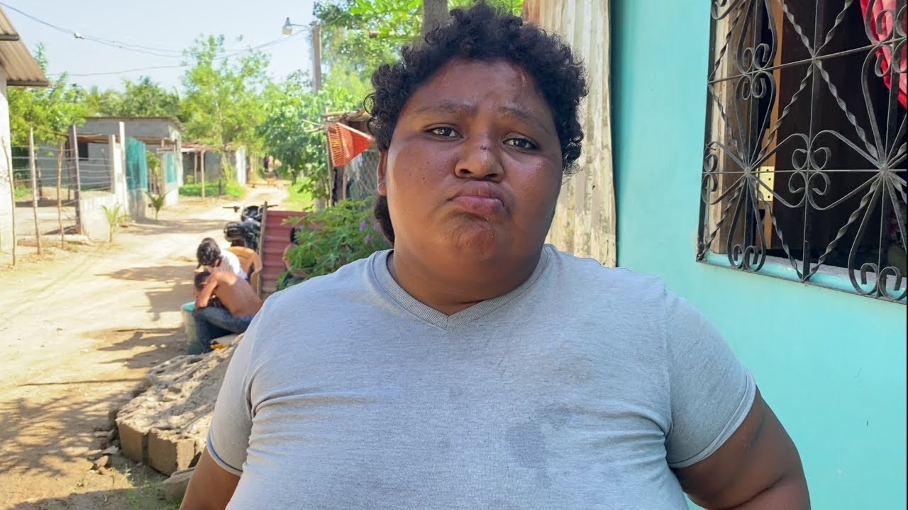 María Chichuy Varios Hombre se me Bajan al Pozo Bueno Esto se Descontrolo..😂😂