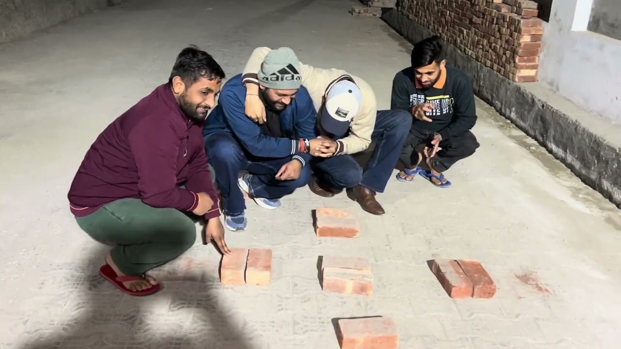 Solve the puzzle # क्या लगता है कोन जीतेगा 