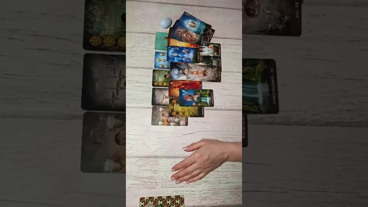 4 Королевы. Какой сюрприз Вас ждет в Феврале?  Общий онлайн расклад на картах Таро.