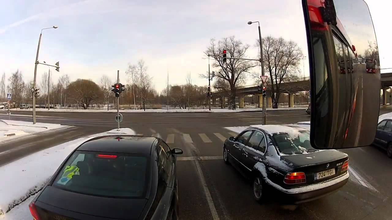 Bus route 20 in Tartu (10.01.2012, with snow and side mirror view) [HD]