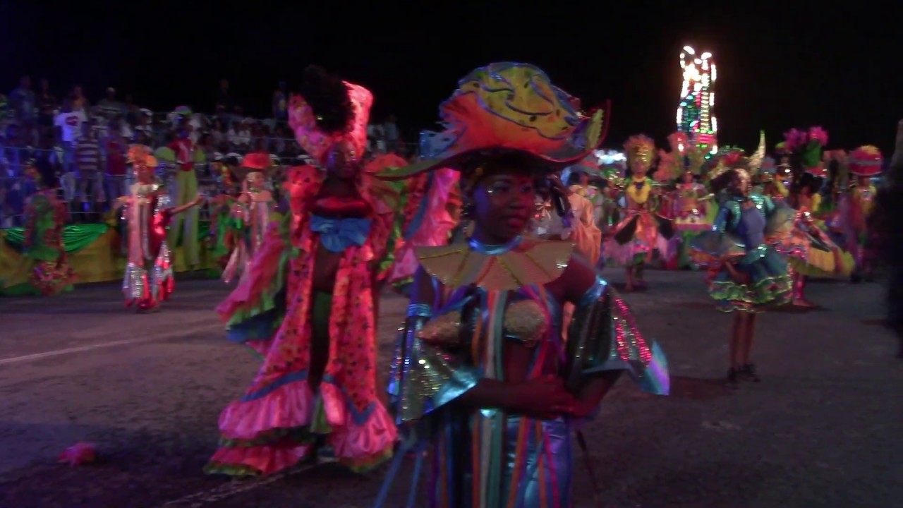 Carnaval de la Habana 2019 (III) Comparsa San Cristobal de La Habana.
