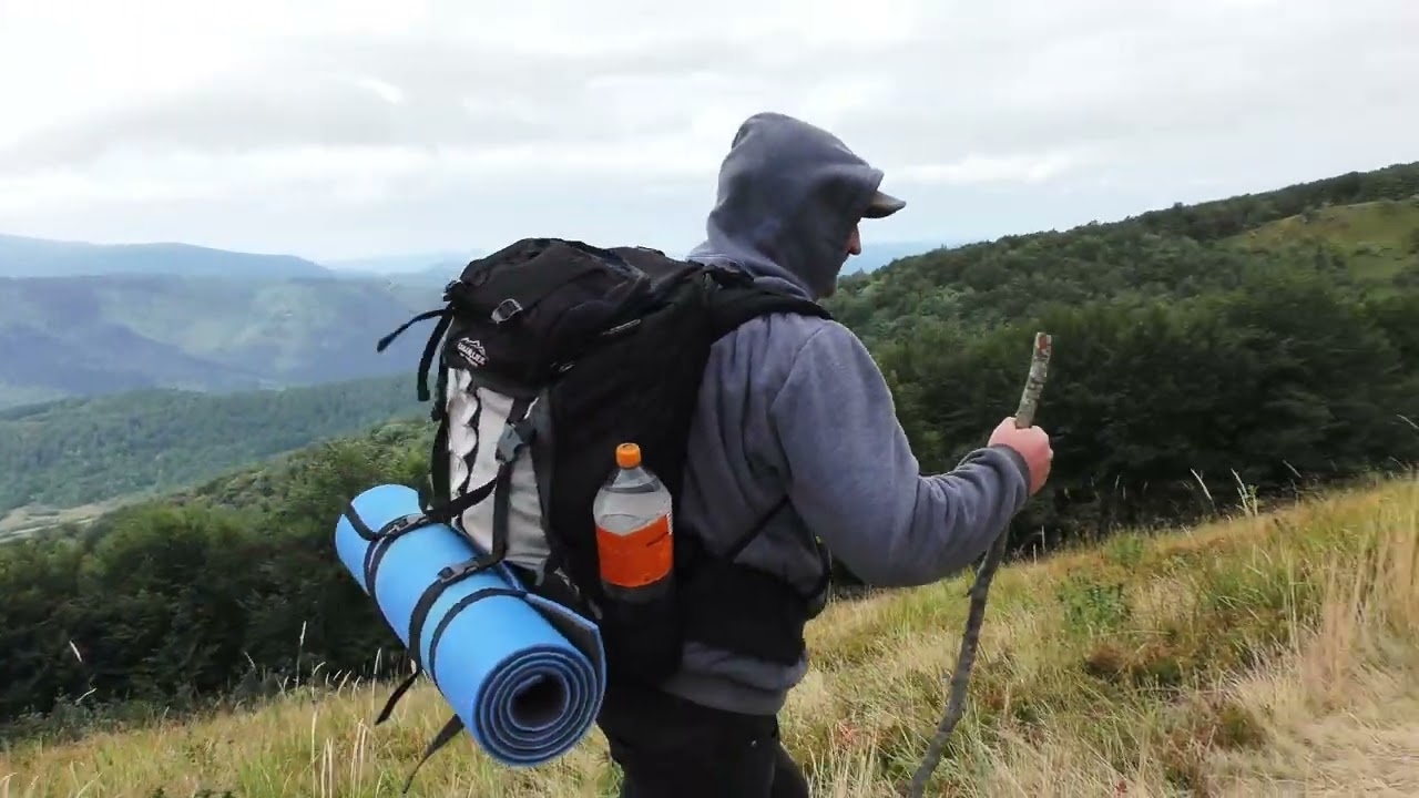 ЗНОВУ ВІД ГОРИ ПІКУЙ ДО СЯНОК
