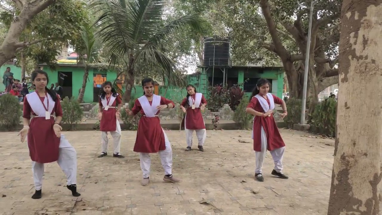 ରାଧେ କ୍ରିଷ୍ଣା ଙ୍କର ଓଡ଼ିଆ ଭଜନ ସ୍କୁଲ ପିଲାଙ୍କ ଡ୍ୟାନ୍ସ 