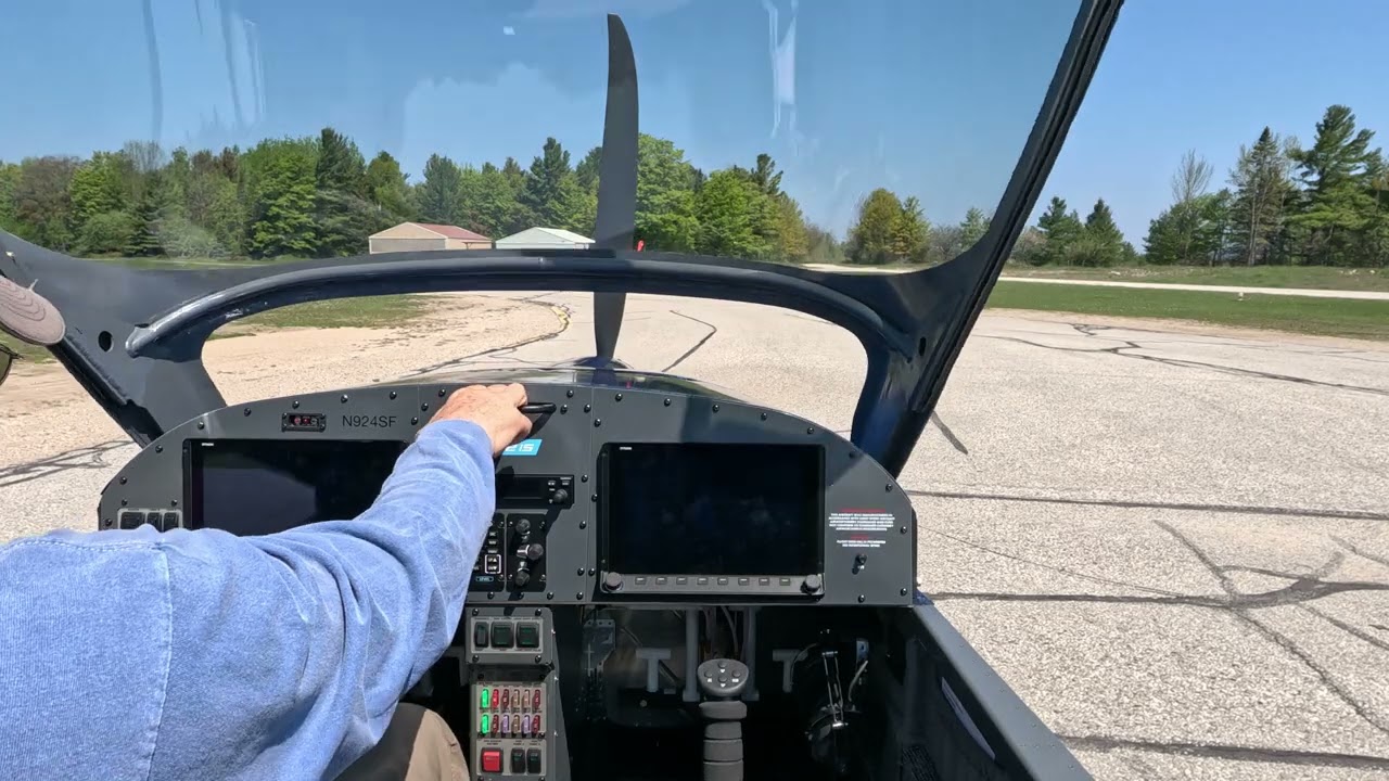 Vans RV-12 Trip to Welke Airport Beaver Island