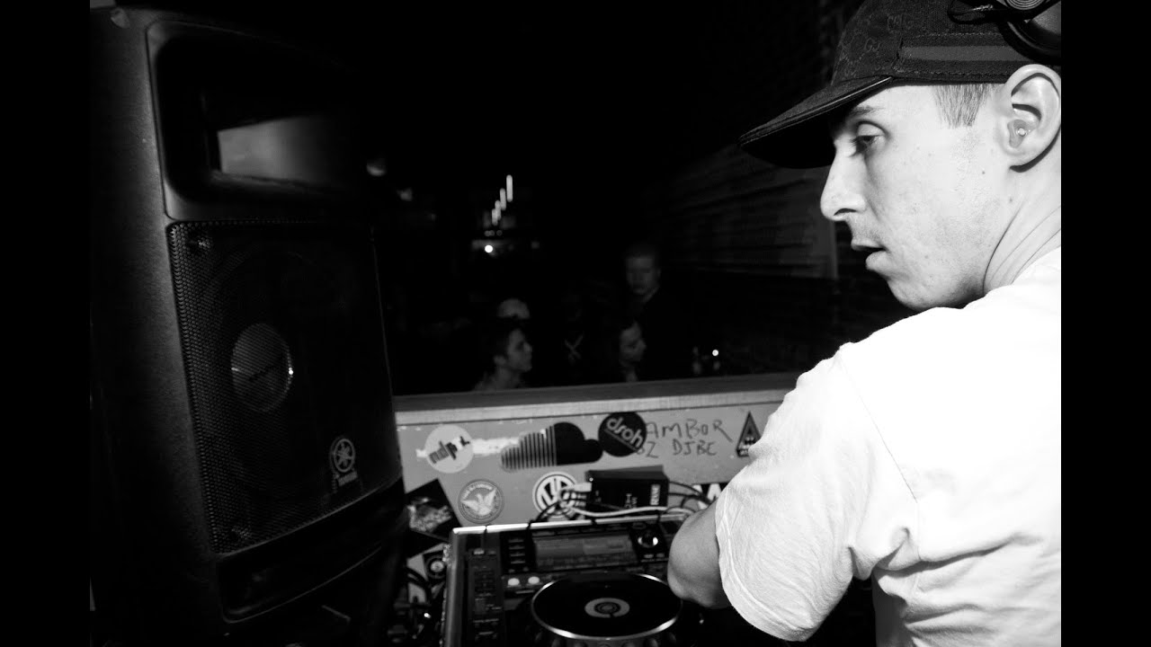 Youngsta VS. Headhunter feat. MC Task - RINSE FM -  2007