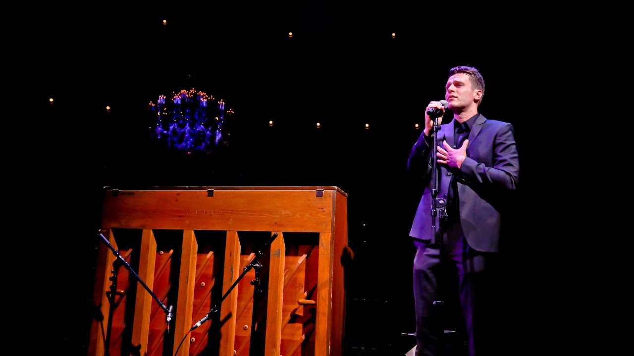 Jonathan Groff sings I Got Lost In His Arms