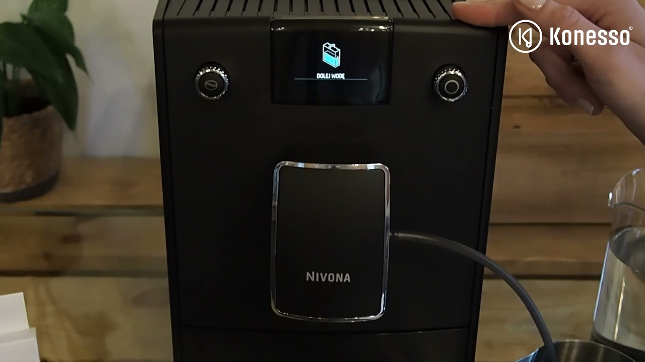 CZYSZCZENIE SYSTEMU MLEKA W EKSPRESIE NIVONA