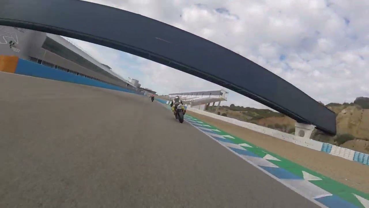JEREZ R1, S1000RR, ZX10R. LOS CHICOS MIL