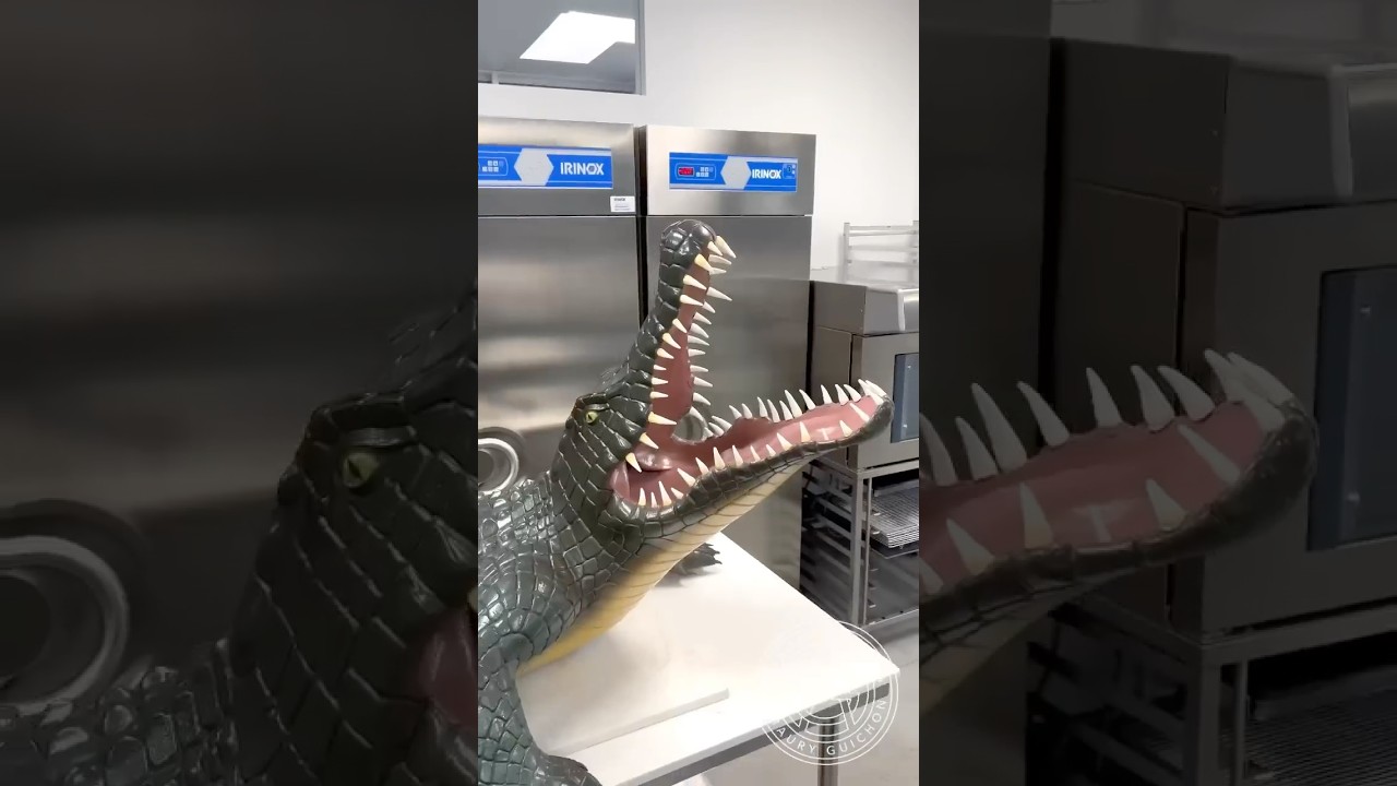 Chocolate Crocodile! 🐊 Fun result during one of my 4 days Masterclass!