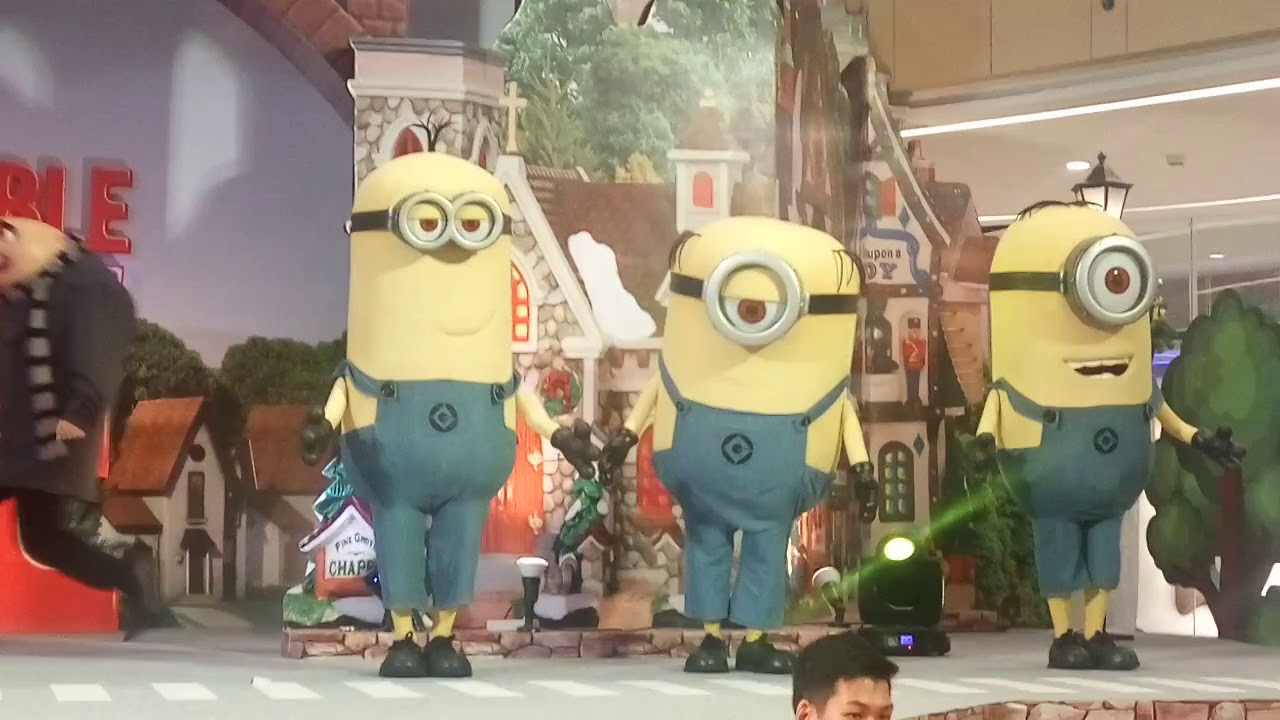 Giselle Nonton Show, Meet and Greet Minion, at Tunjungan Plaza 6