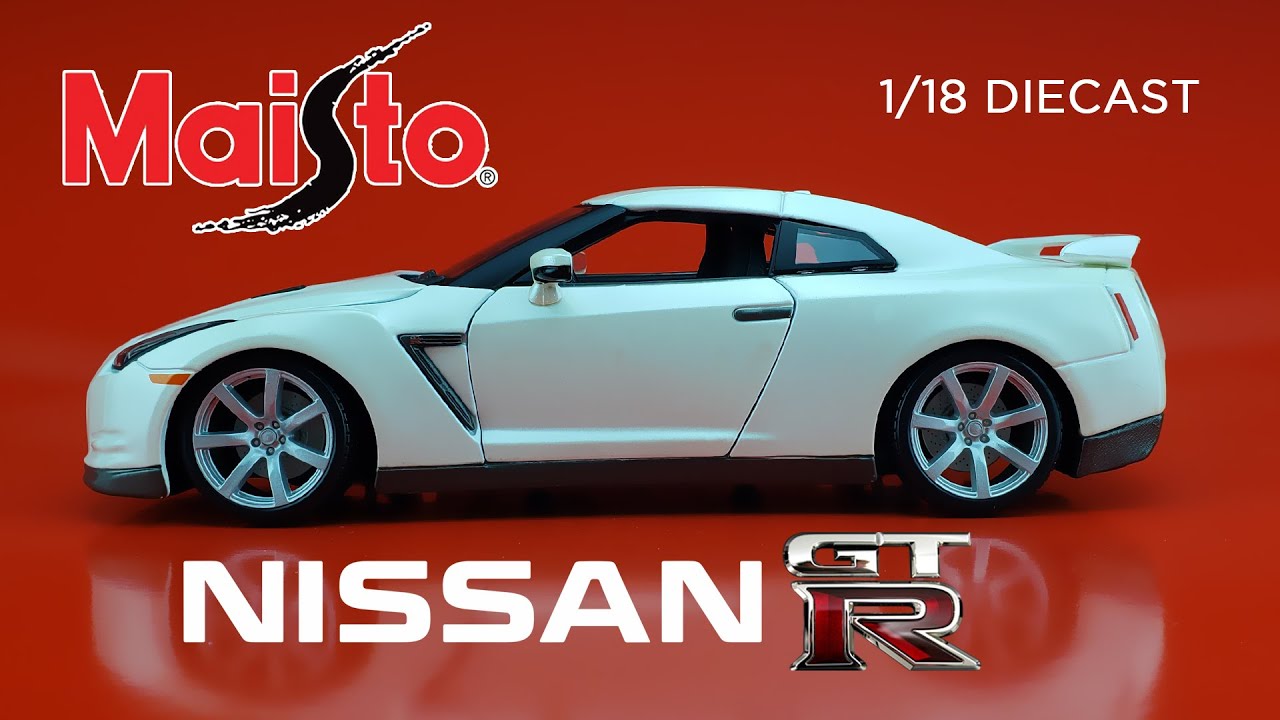 MAISTO 1/18 Diecast 2009 Nissan GTR (R35)