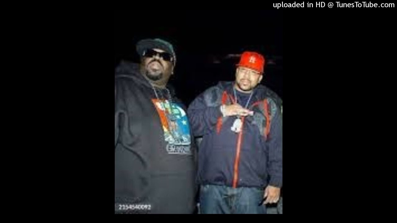 Pimp C ft 8Ball & R Kelly...Hook It Up (DJ Shawne Blend God Remix)