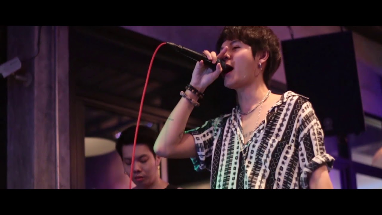 ลาลาลอย - The TOYS LIVE AT TO BE CONTINUED GASTRO BAR 6/11/61