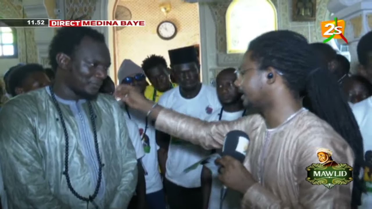 ZIARRA KHABROU BAYE NIASS ET VISITE DANS L'ENCEINTE DE LA MOSQUÉE DE MÉDINA BAYE - AVEC CHEIKH