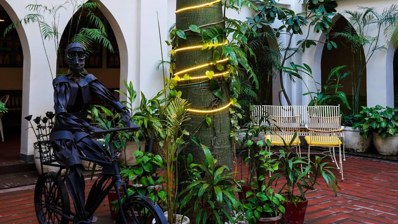 Bloom Boutique - Signature Towers, Gurugram, India | Travel With Anvika