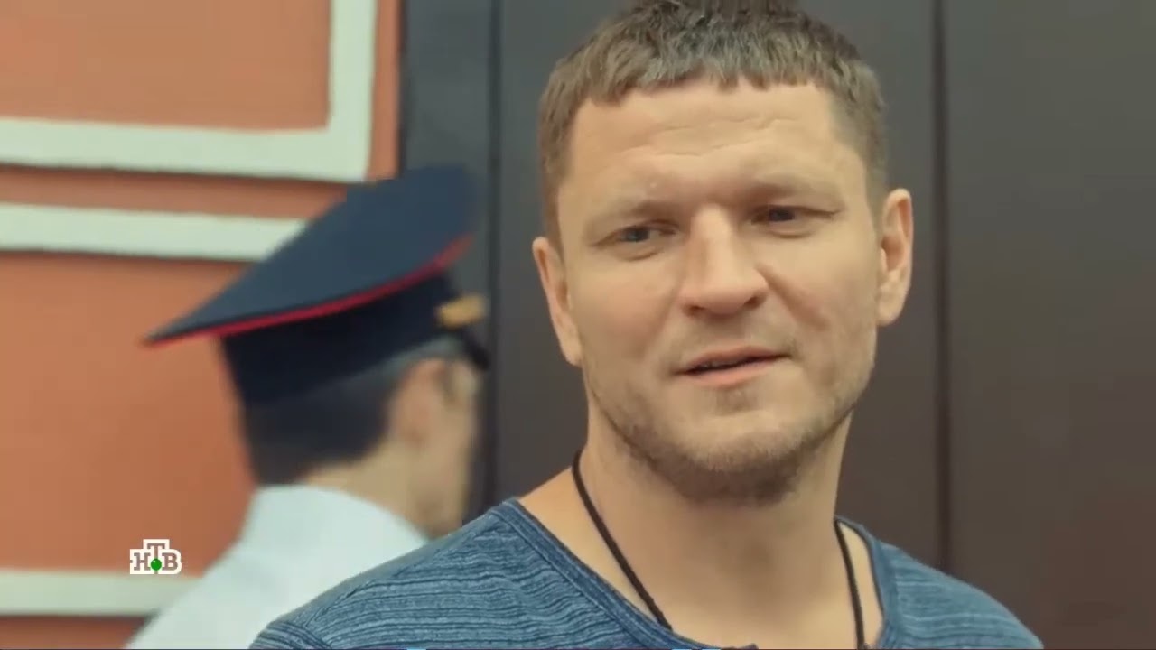 Детектив с немыслимым поворотом событий 