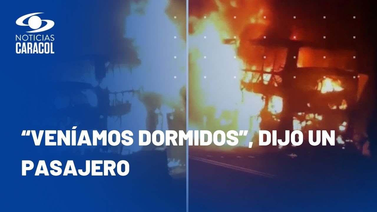Se incendió bus de dos pisos, con más de 40 personas a bordo, en la vía Fusagasugá-Bogotá