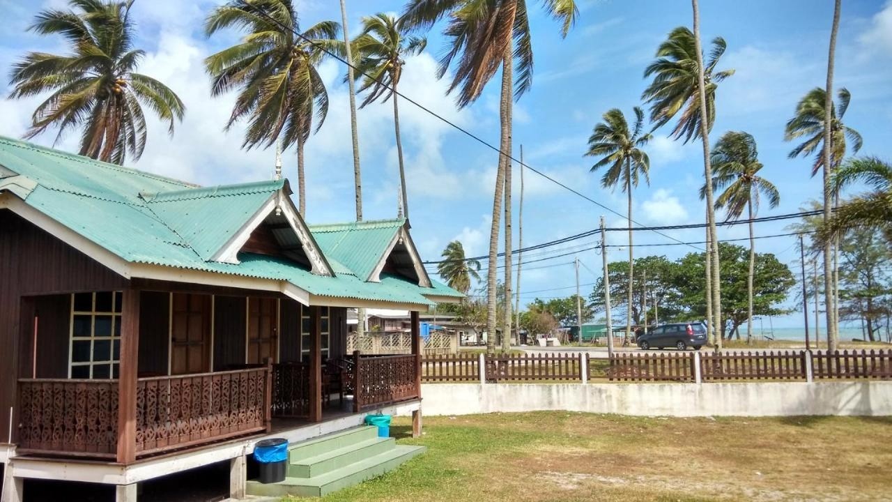 Chalet Teratak SamuderaKita | Kuala Terengganu, Malaysia | Hotel Review 🏩
