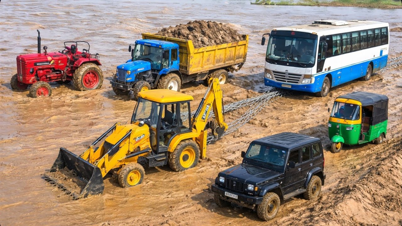 JCB 3DX swaraaj and HMT tractor BharatBenz Truck Thar and auto Accident in muddy pond|Puju toys