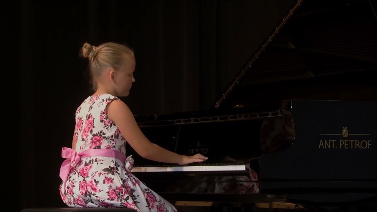 C. Debussy: The Little Shepherd. Emma Poláčková (7), ZUŠ Nový Bor. KKM 2024.