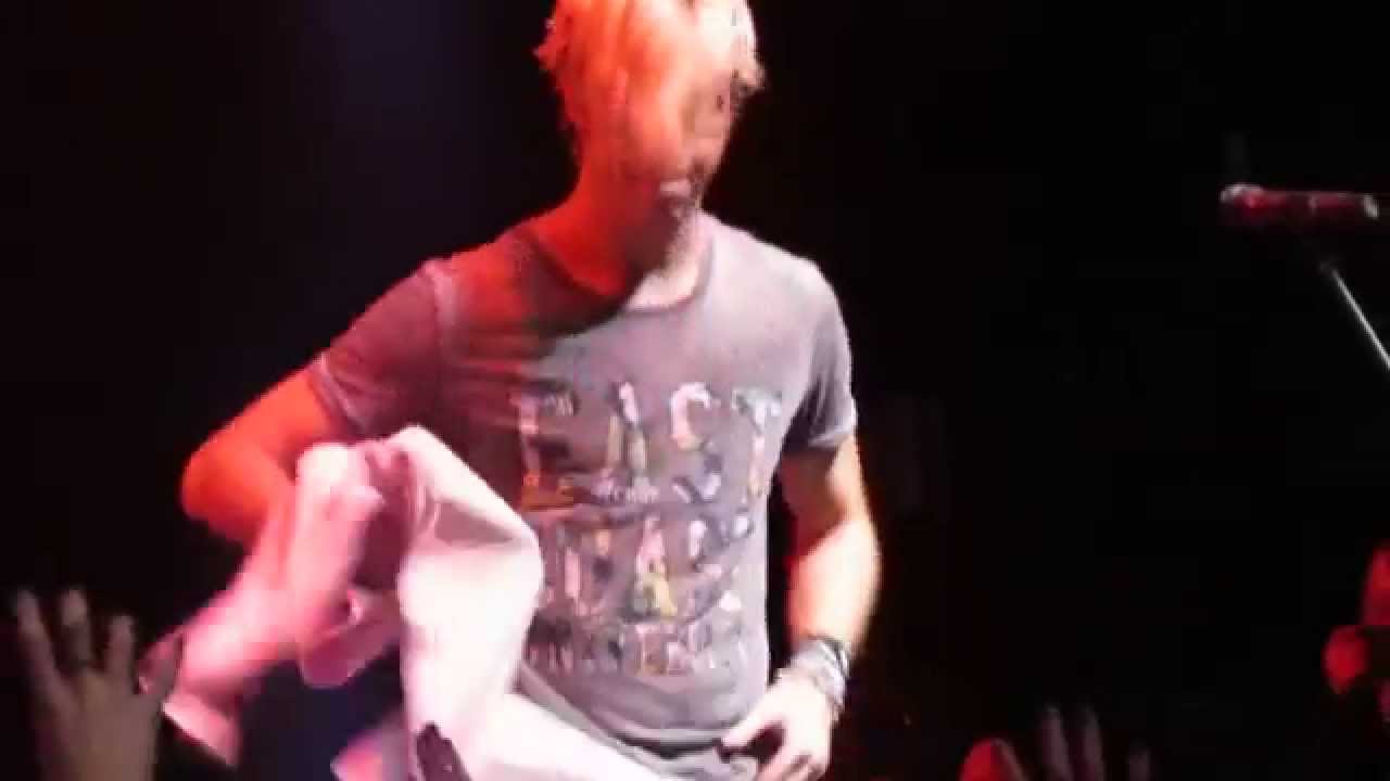 R5 - Dancing at the end of the show - Reading, PA (11/26/14)