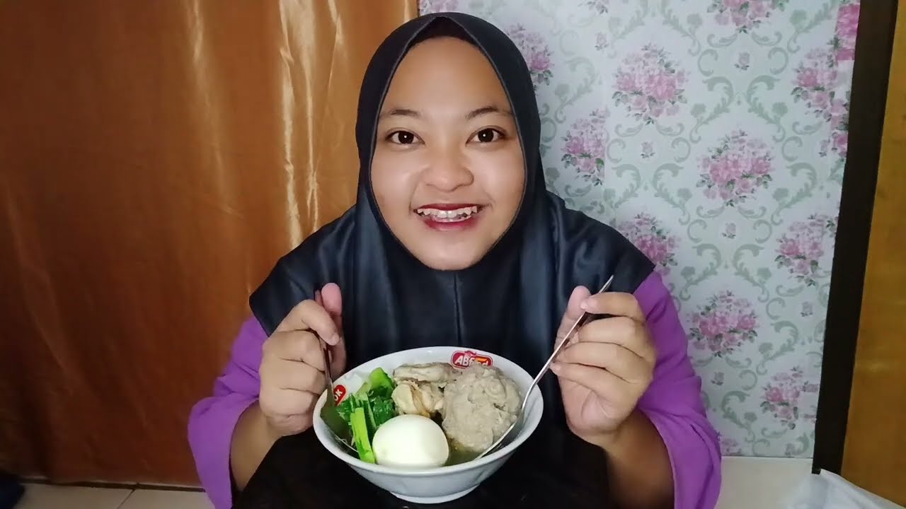 SOP AYAM BAKSO URAT | MANTAP