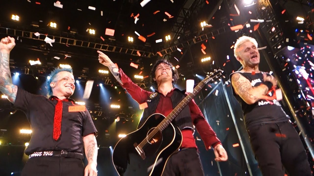 Green Day - Good Riddance (Time of Your Life) (Acoustic) – Live in Oakland