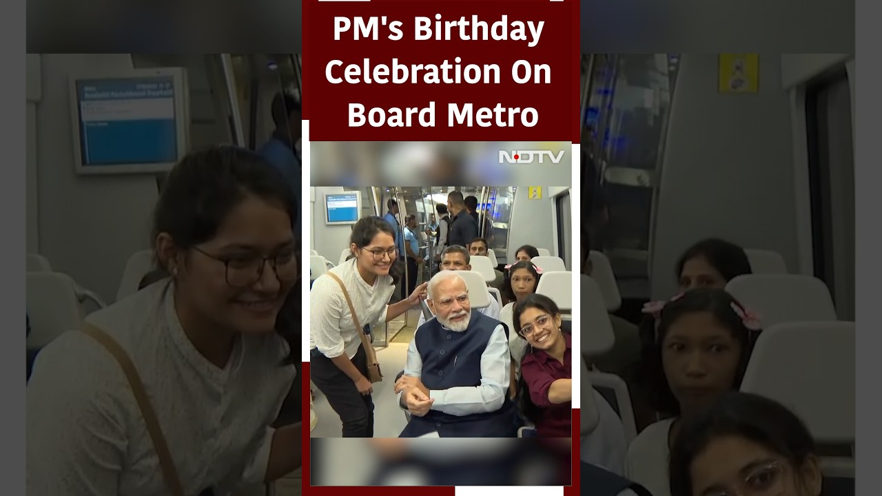 PM Modi Celebrates His Birthday In Delhi Metro With Co-Travellers