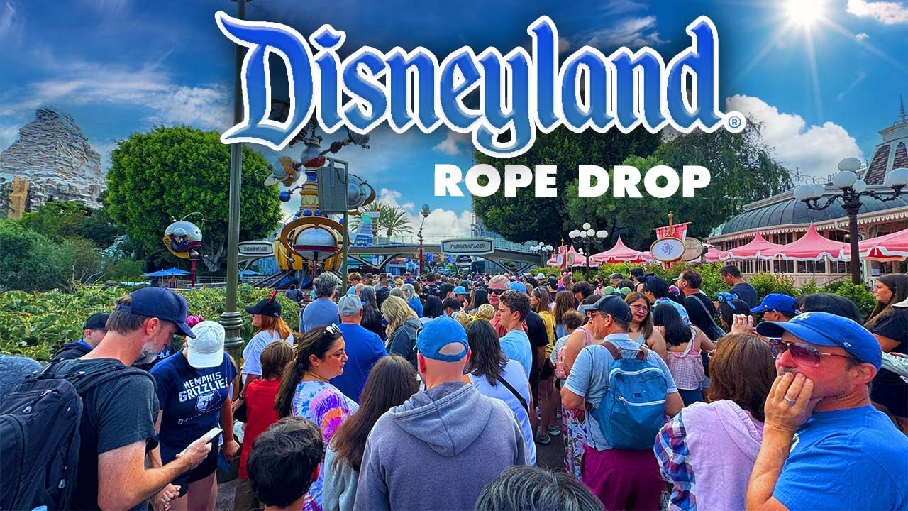 Rope Drop morning at Disneyland | Space Mountain, Indy, HM