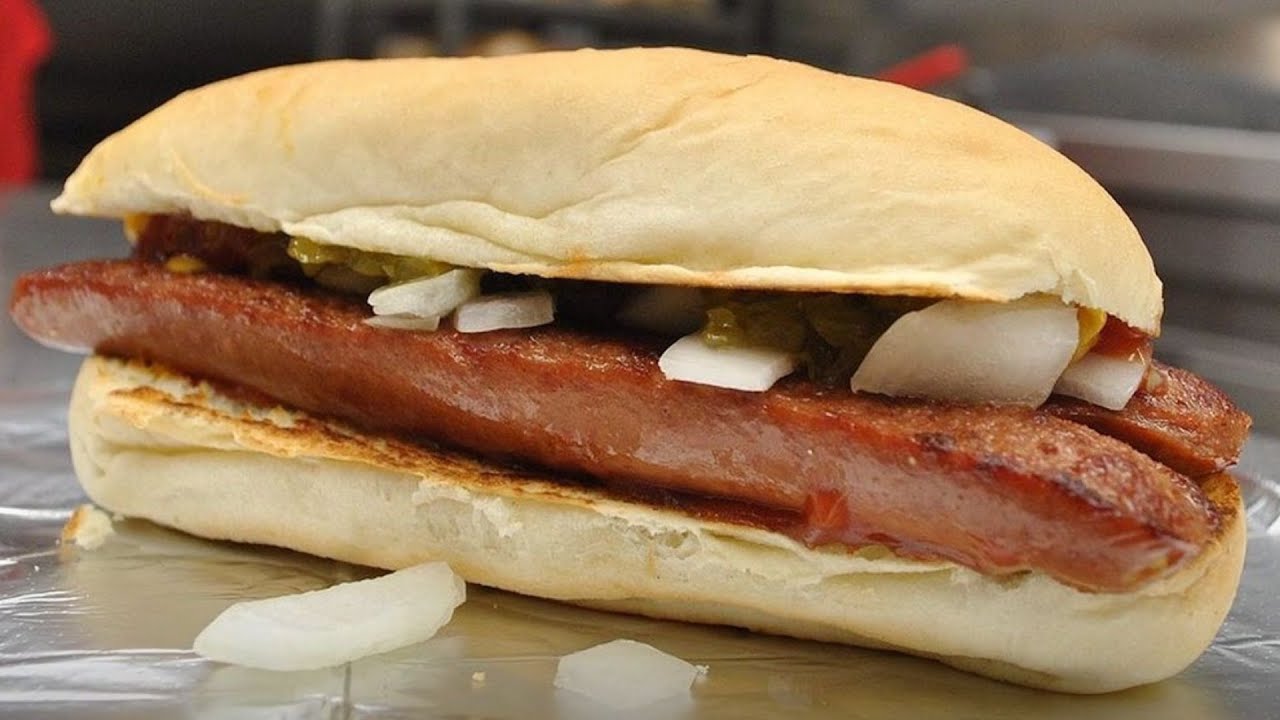 The Reason Five Guys Does This Strange Thing To Its Hot Dogs