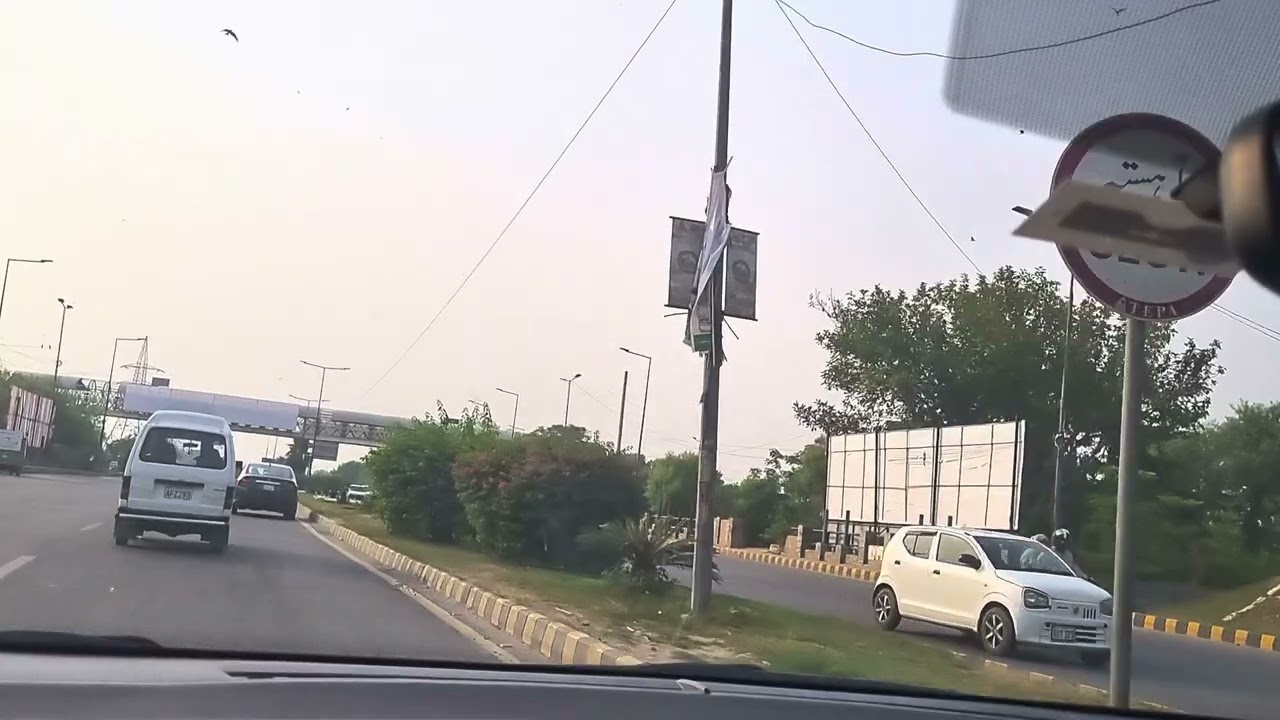 Lahore live today after indian attack