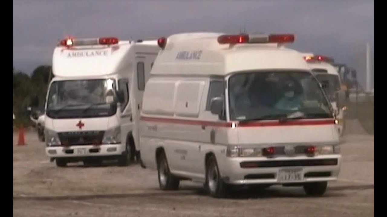 パトカー&消防車 緊急走行【3】かなり昔の堺市総合防災訓練【Japanese Police car & fire enjine】