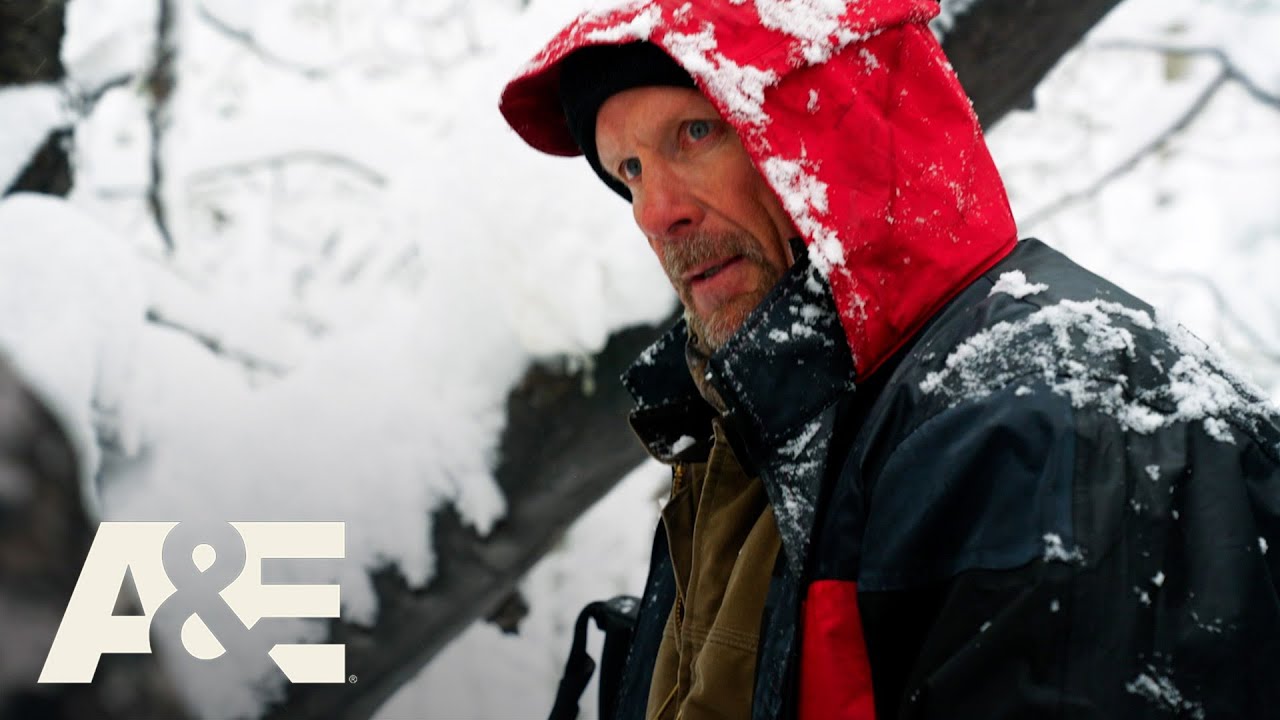 Can Stone Cold Survive The Winter Wilderness? | Stone Cold Takes on America | A&E