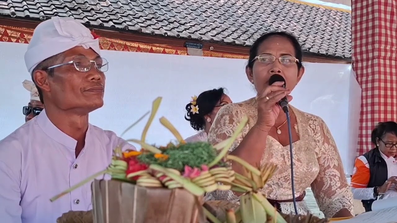 GEGURITAN DALEM SIDAKARYA, RING PURA DASAR BUANA KLUNGKUNG SARENG DIRGA AYU AMBARA SWARI.