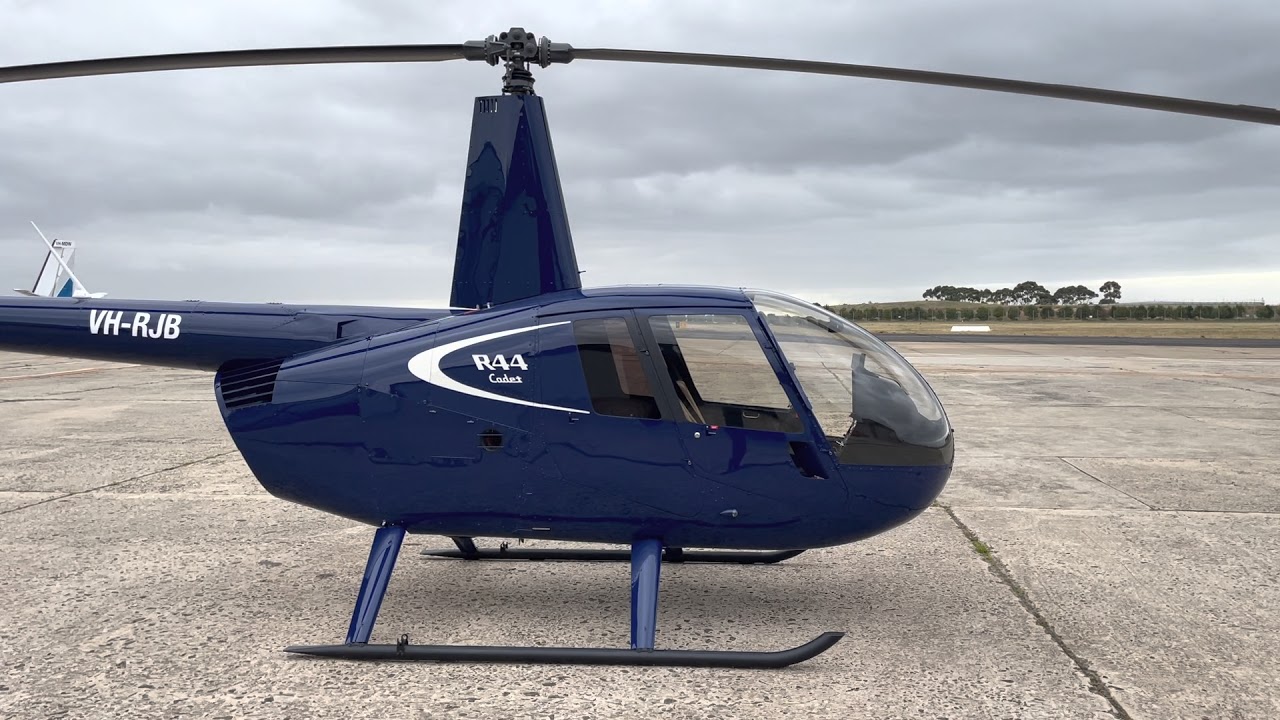 ROBINSON R44 CADET WALKAROUND