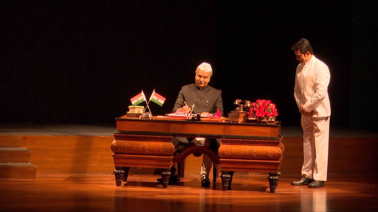 Glimpses of the play 'Rashtrapati Bhavan' by actor Shri Manoj Joshi and his team performed at RBCC