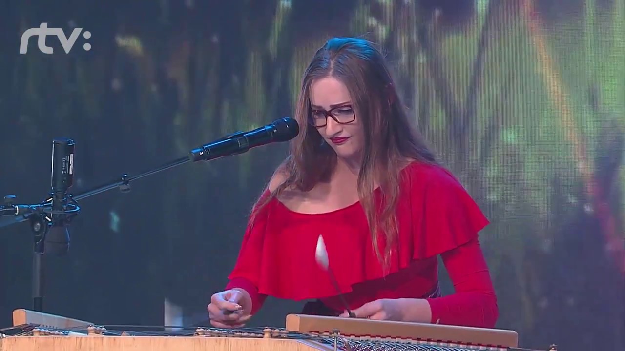 Rusín Čendeš Orchestra - Zem spieva